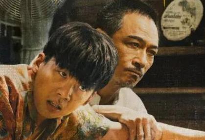 《边水往事》中沈星星与猜叔是如何相识的？