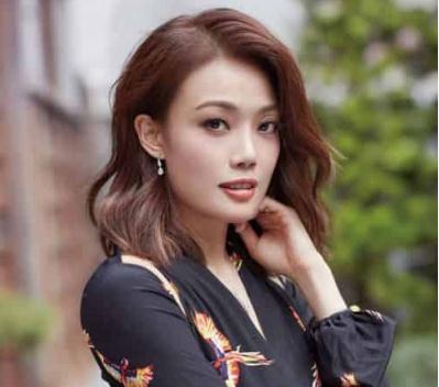 <a href=/doc/5927.html target=_blank class=infotextkey>容祖儿</a>