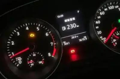 发动机损坏了会出现什么故障 车辆发动机损坏了会出现什么故障