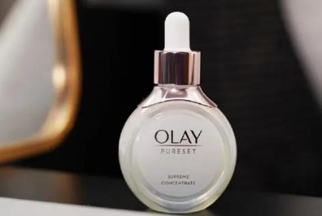 olay流光瓶是精华吗