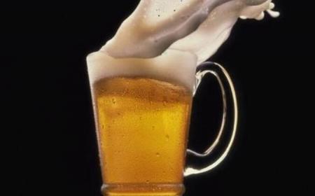 喝啤酒第二天头疼怎么缓解 喝啤酒第二天头疼怎么缓解呢
